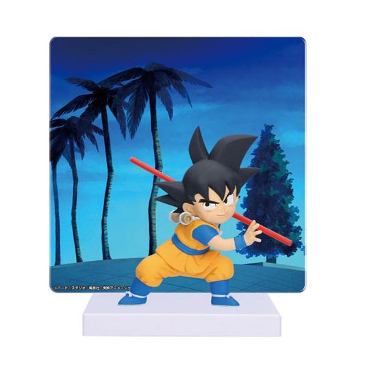 Figura Banpresto Dragon Ball Daima - GOKU con Panel 7CM
