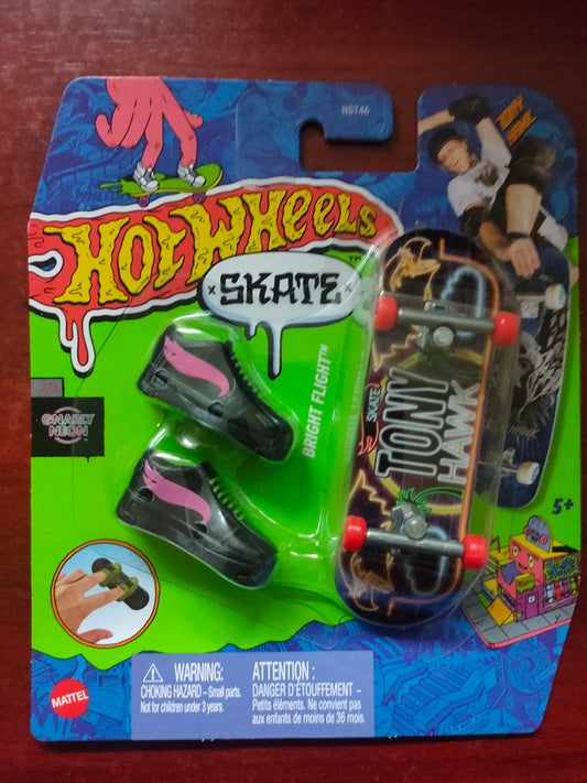 Hot Wheels SKATE - TONY HAWK Gnarly Neon 2/3