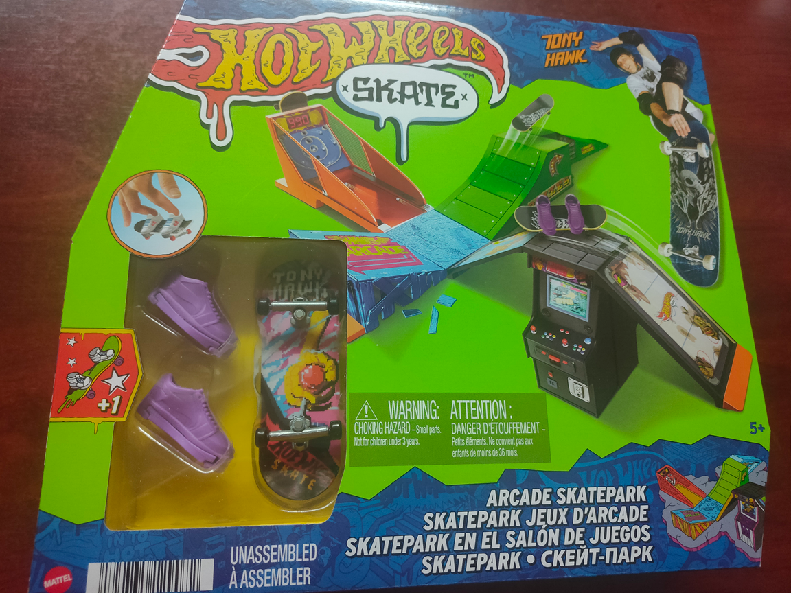 Hot Wheels SKATE - Arcade Skatepark