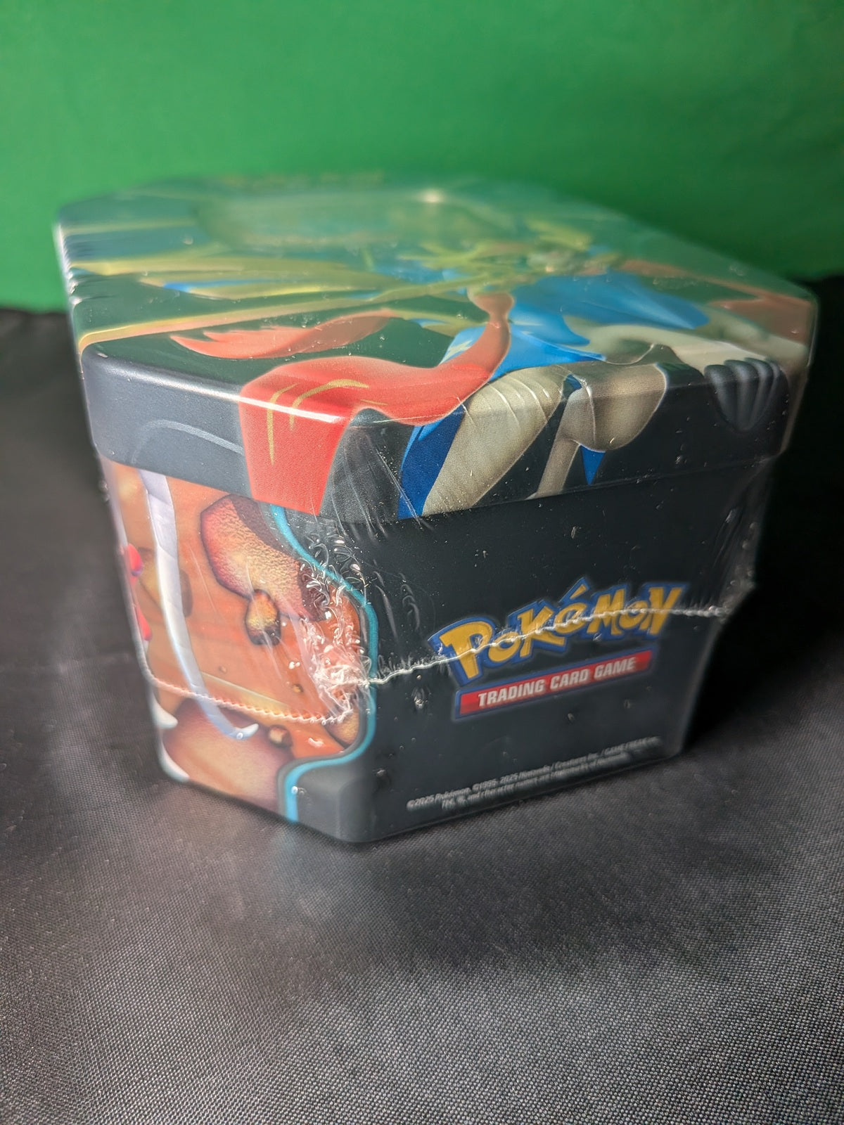 Lata Pokémon TCG Zacian EX - Castellano