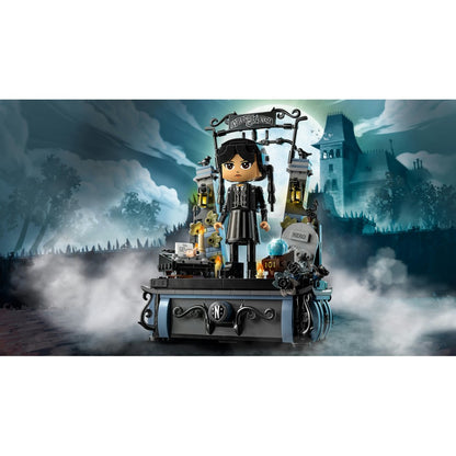 LEGO Wednesday - Miércoles - 76780
